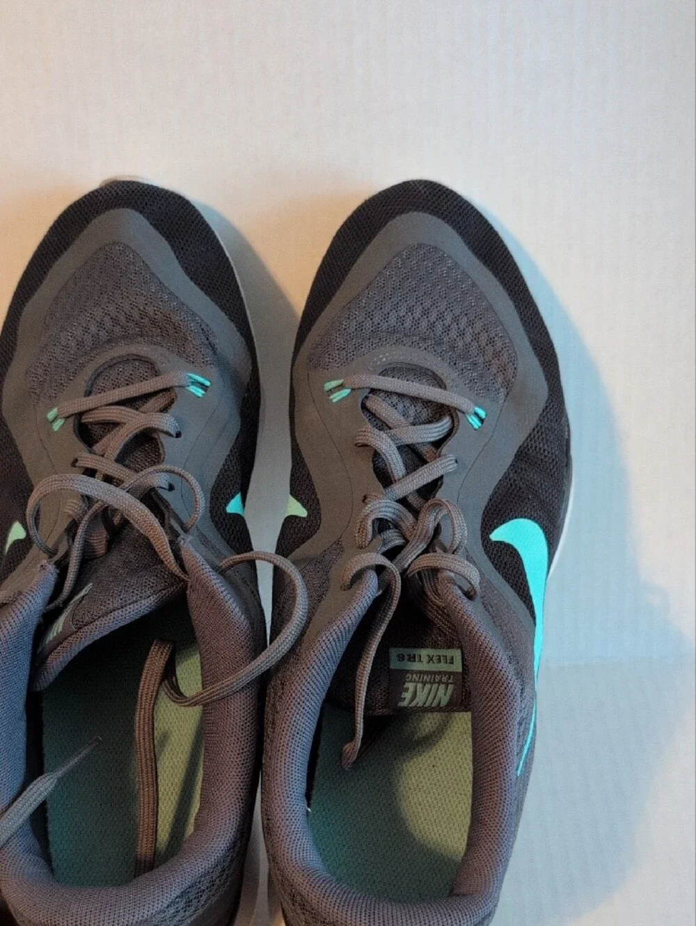 Nike breathable gray